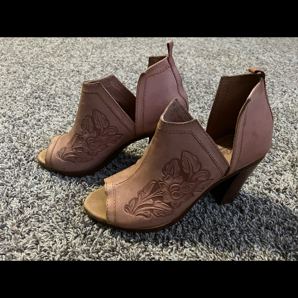 Leather booties